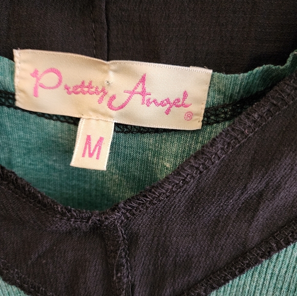 Elphaba approved Pretty Angel linen accent, rib knit green and black top sz M - Picture 5 of 7